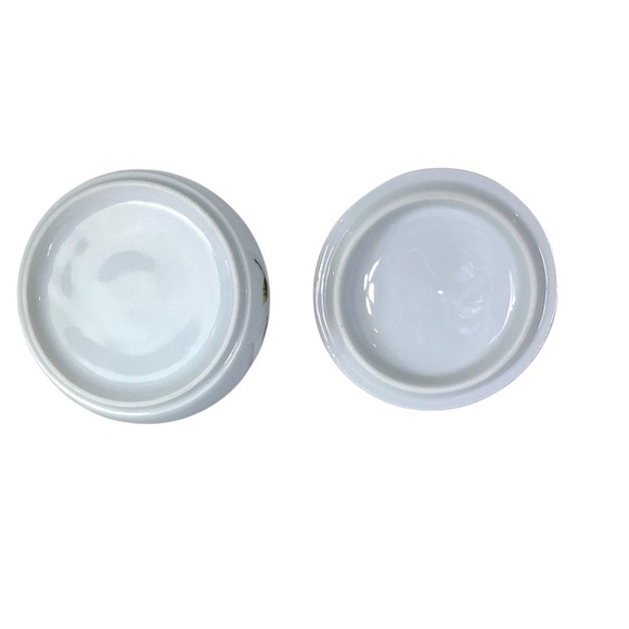 Vintage White Porcelain Trinket Box Lidded Jewelry Keeper Red Strawberry Design - Picture 11 of 16